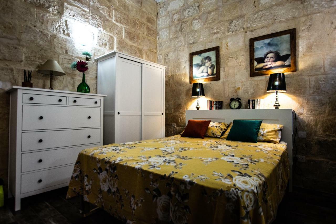 Cosy Townhouse In Historic Centre Villa Birgu Bagian luar foto